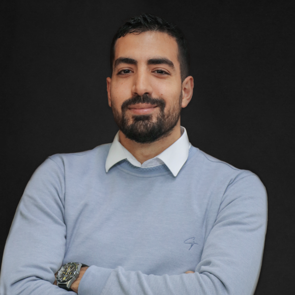 Ramiz Qumsieh, Civil Engineer and graphic designer at R2M Solution.